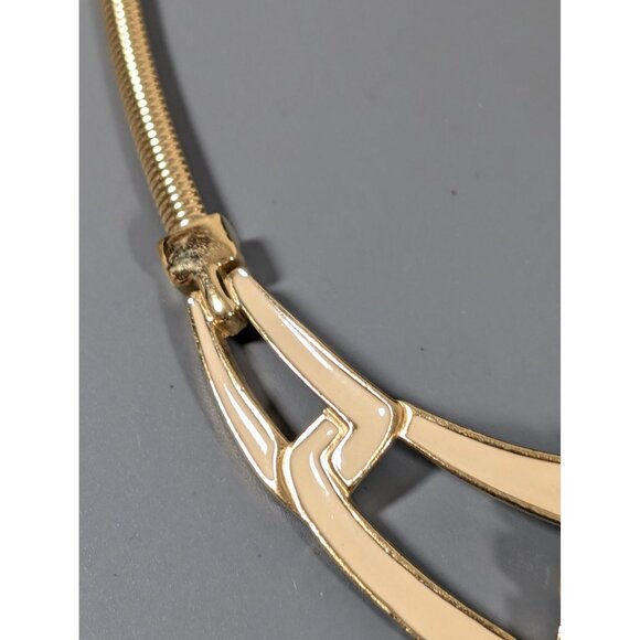 Trifari Cream Enamel Omega Chain Choker Necklace 16" Art Deco - Picture 6 of 11